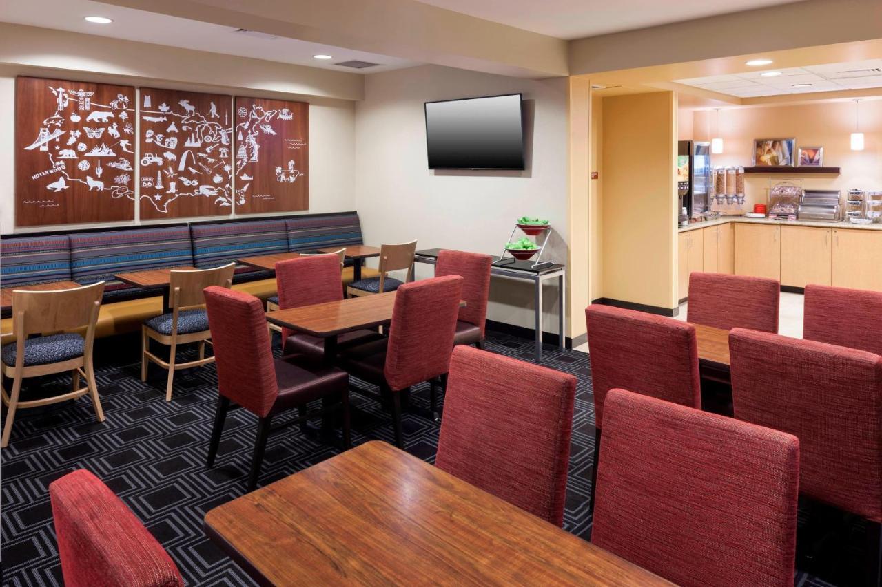 Towneplace Suites Suffolk Chesapeake Luaran gambar